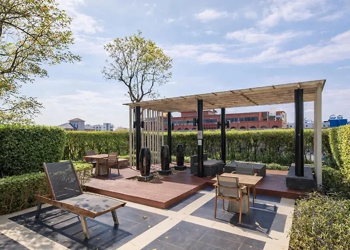 Апартаменты Cozy Japandi On Sukhumvit Бангкок