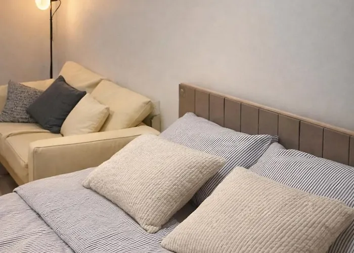 Cozy Japandi On Sukhumvit Апартаменты Бангкок